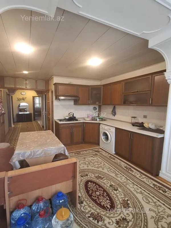 Satılır 3 otaqlı köhnə tikili 78 m²