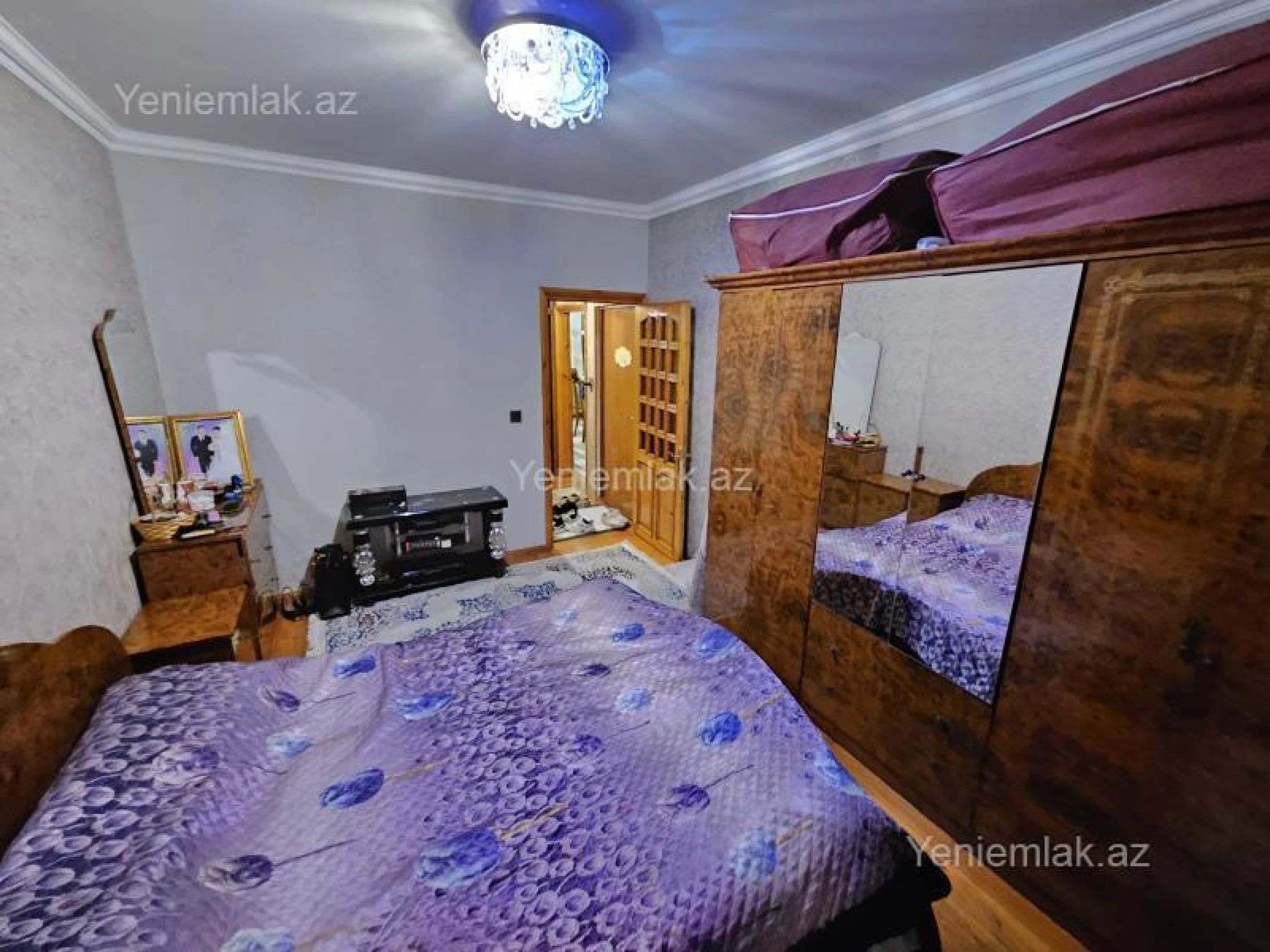 Satılır 3 otaqlı köhnə tikili 55 m²