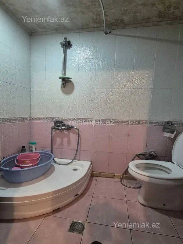 Satılır 3 otaqlı köhnə tikili 55 m²