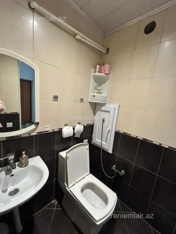 Satılır 2 otaqlı yeni tikili 82 m²