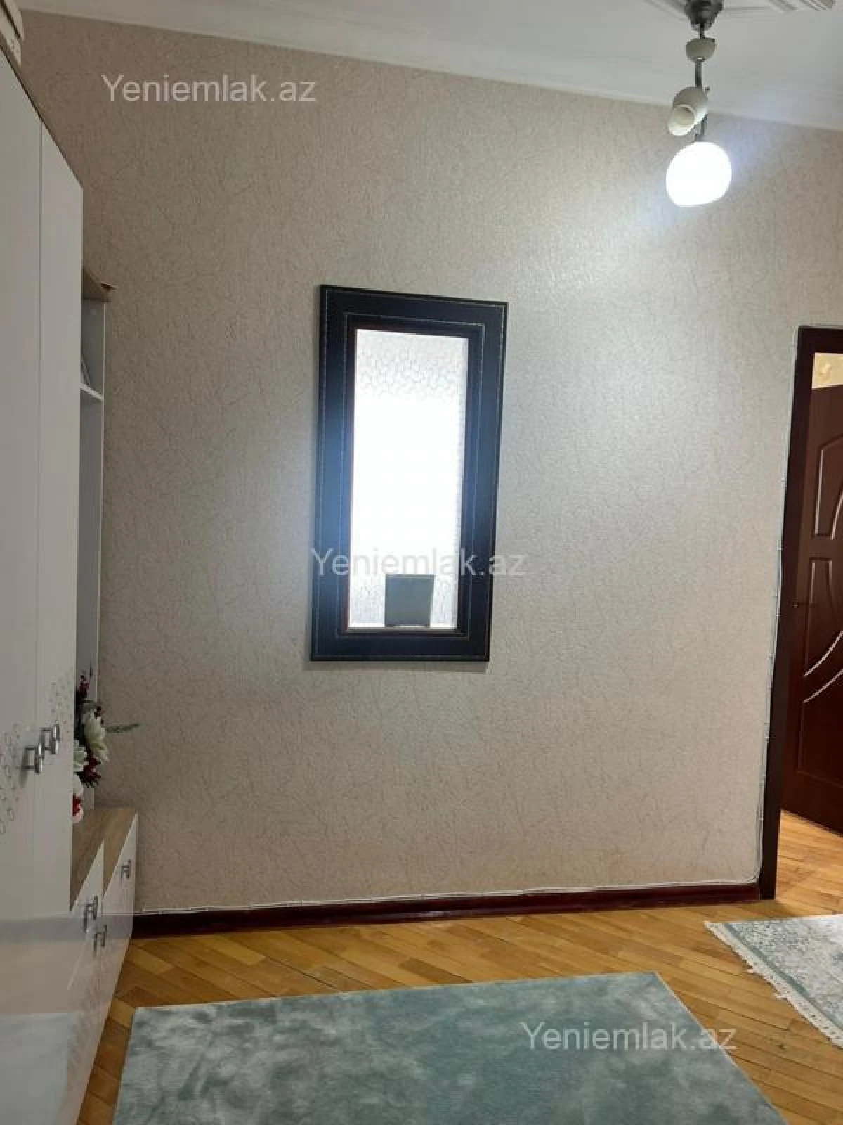Satılır 2 otaqlı yeni tikili 82 m²