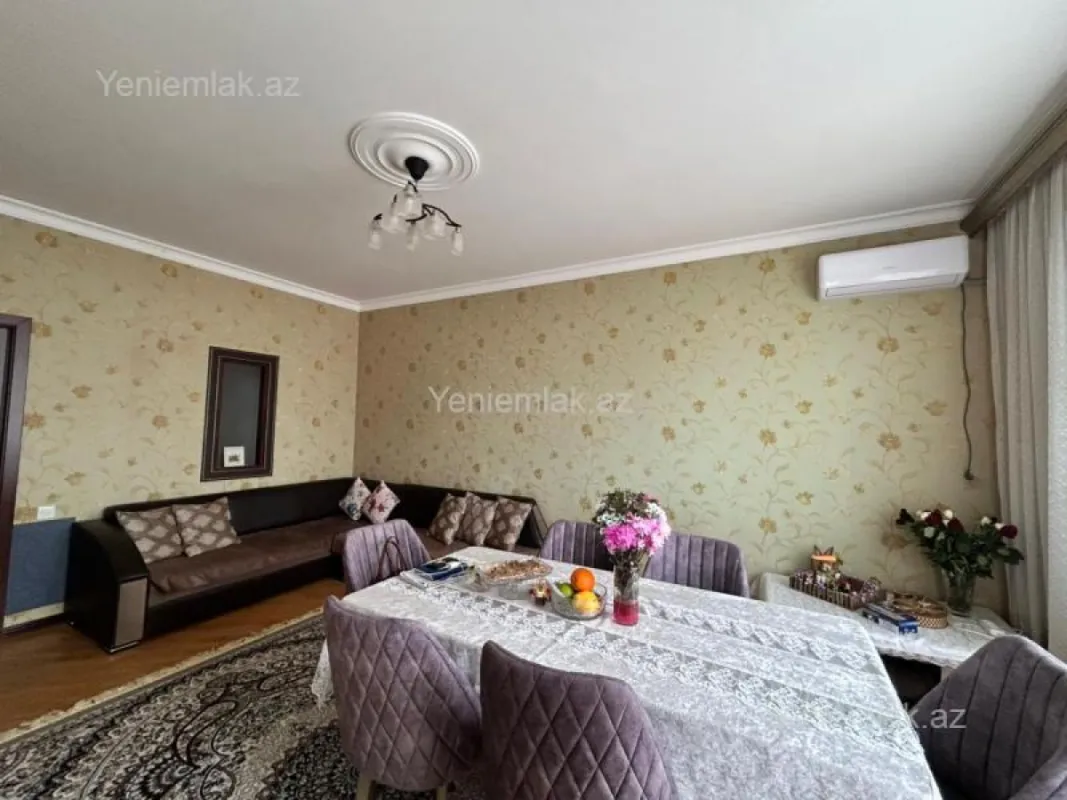 Satılır 2 otaqlı yeni tikili 82 m²