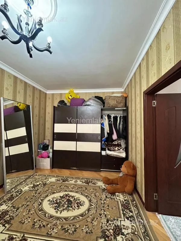 Satılır 2 otaqlı yeni tikili 82 m²