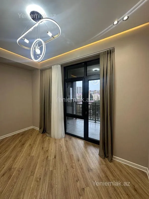 Satılır 2 otaqlı yeni tikili 52 m²