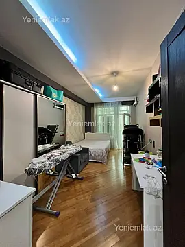 Satılır 3 otaqlı yeni tikili 150 m²