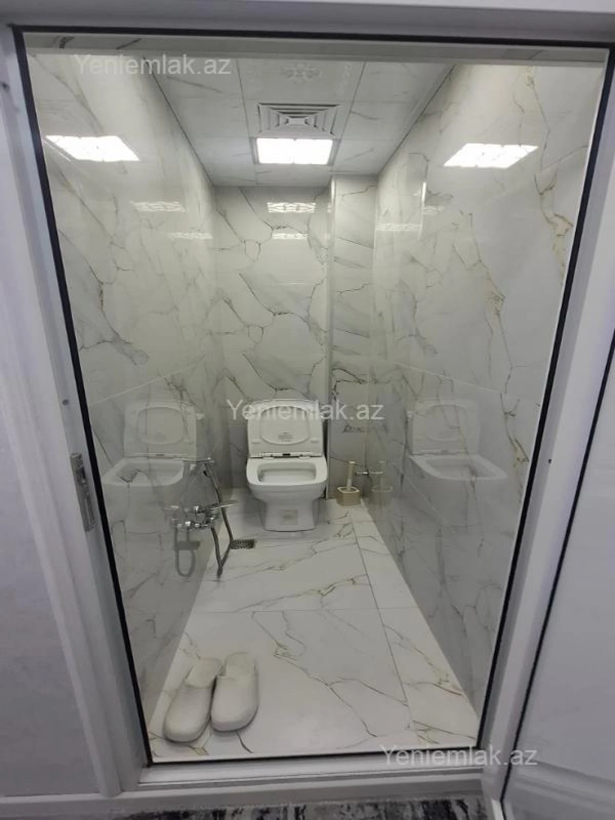 Satılır 3 otaqlı köhnə tikili 75 m²