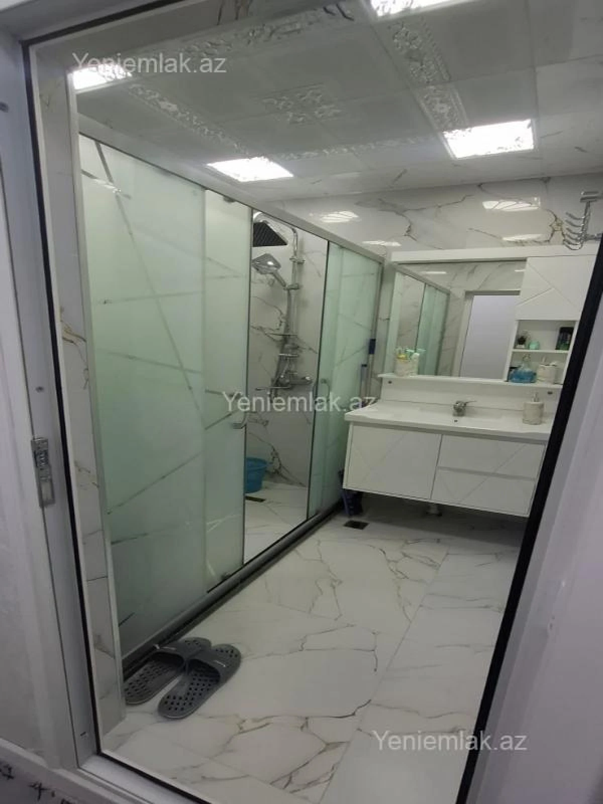 Satılır 3 otaqlı köhnə tikili 75 m²
