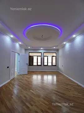 Satılır 6 otaqlı həyət evi 240 m²