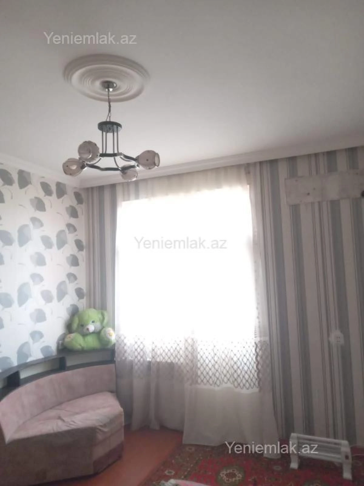 Satılır 1 otaqlı köhnə tikili 38 m²
