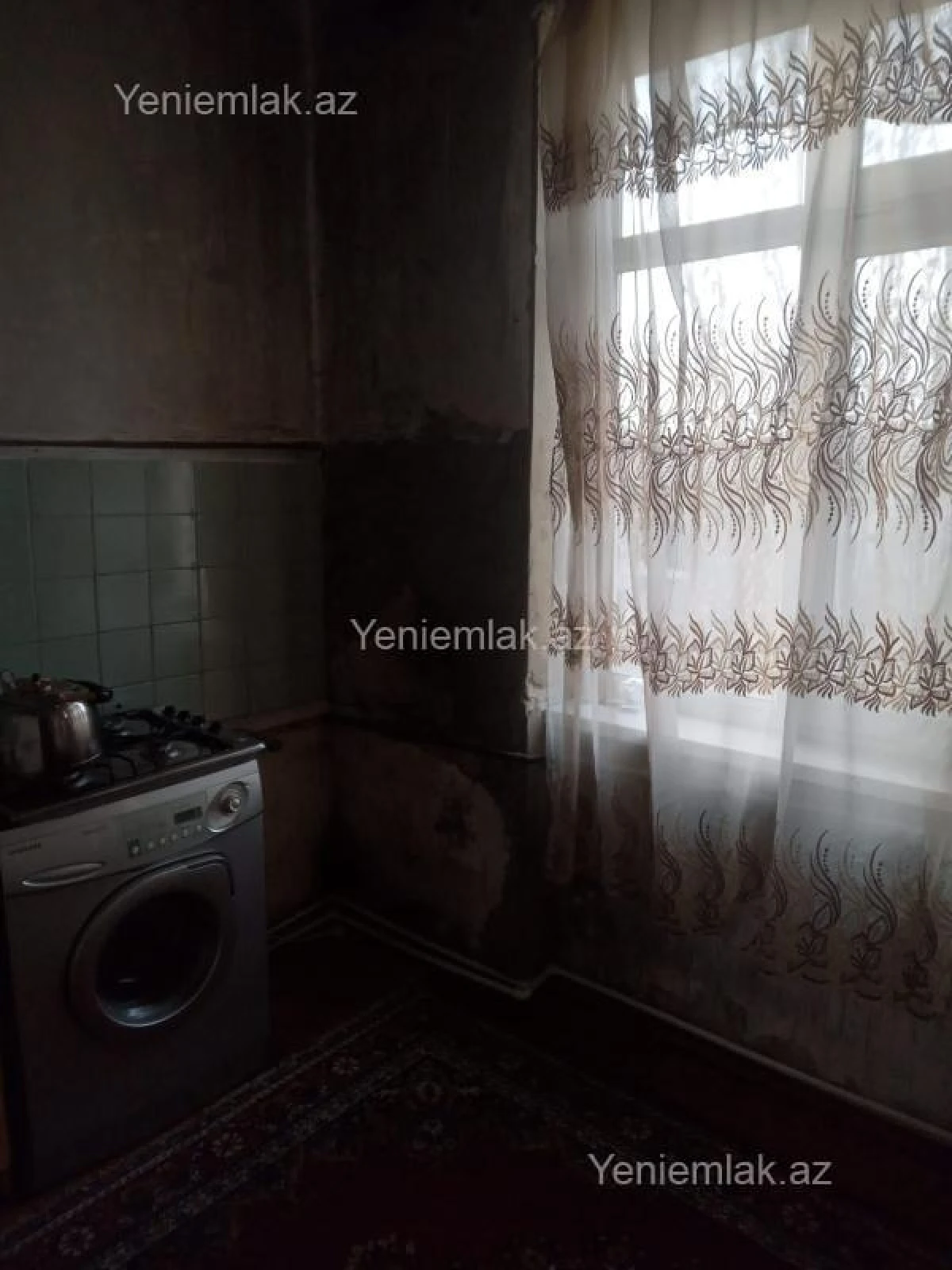 Satılır 1 otaqlı köhnə tikili 38 m²