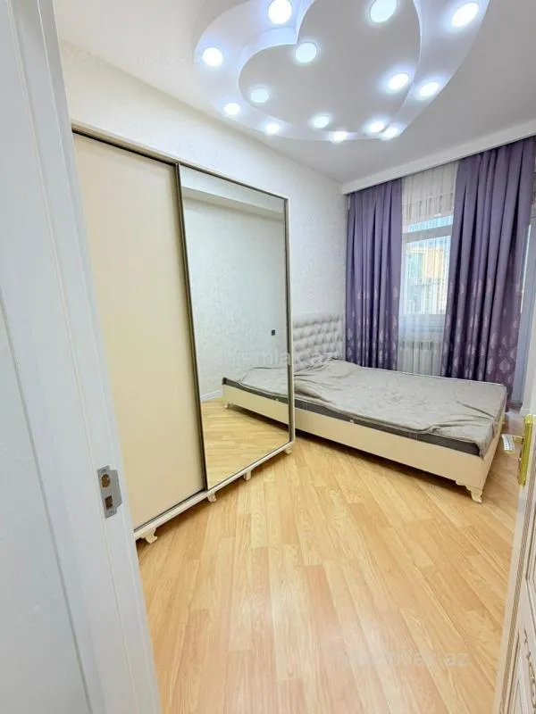 Satılır 2 otaqlı yeni tikili 63 m²