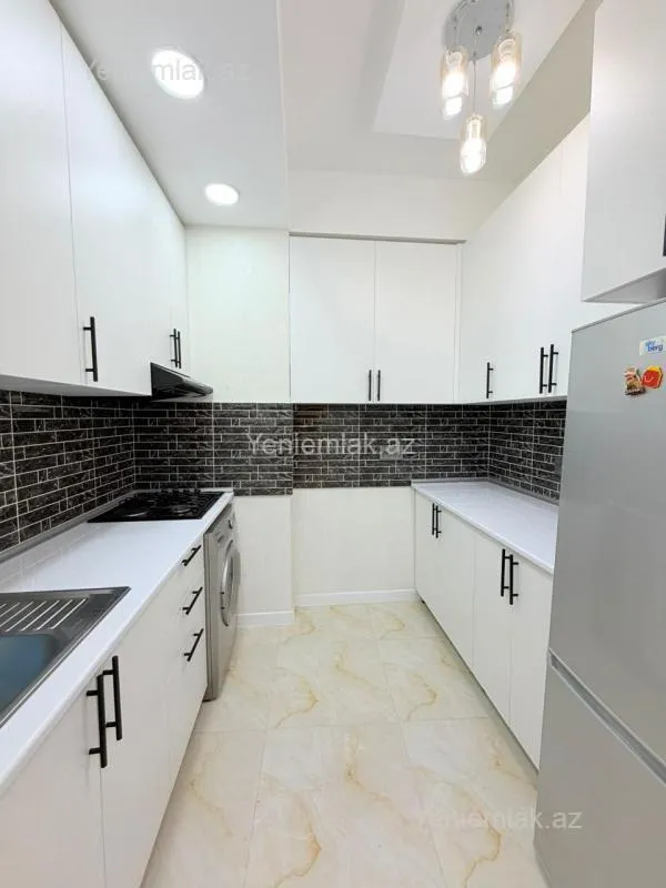 Satılır 2 otaqlı yeni tikili 63 m²
