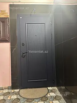 Satılır 4 otaqlı köhnə tikili 100 m²