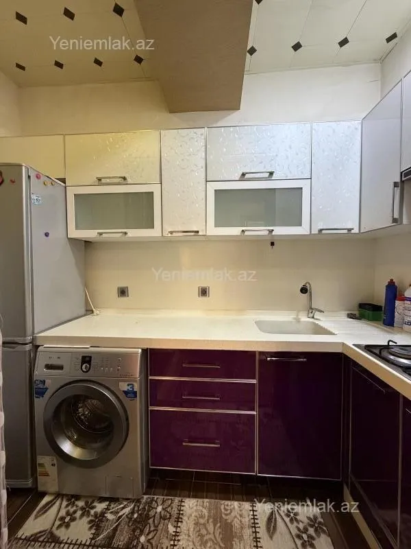 Satılır 3 otaqlı yeni tikili 70 m²