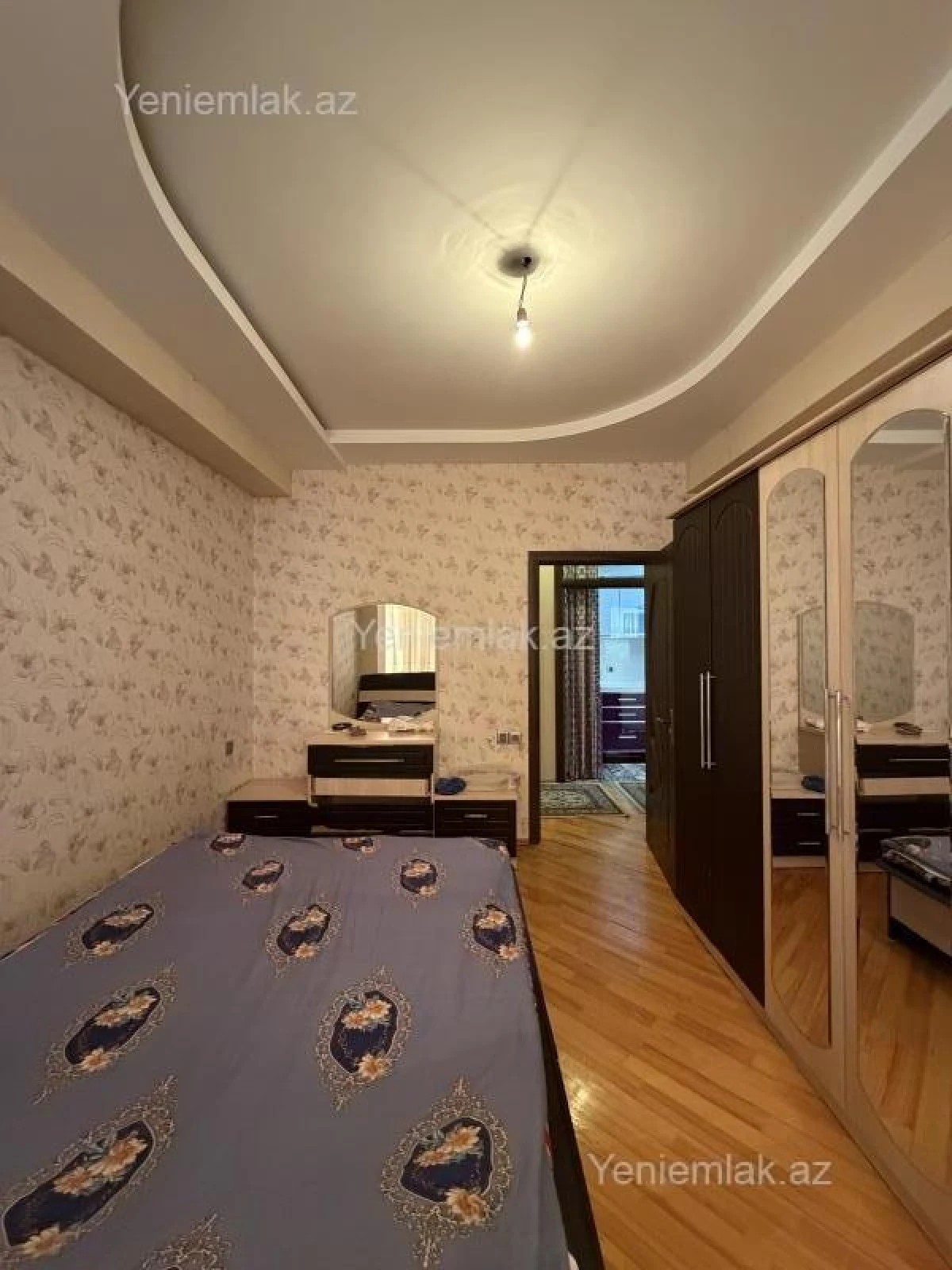 Satılır 3 otaqlı yeni tikili 70 m²