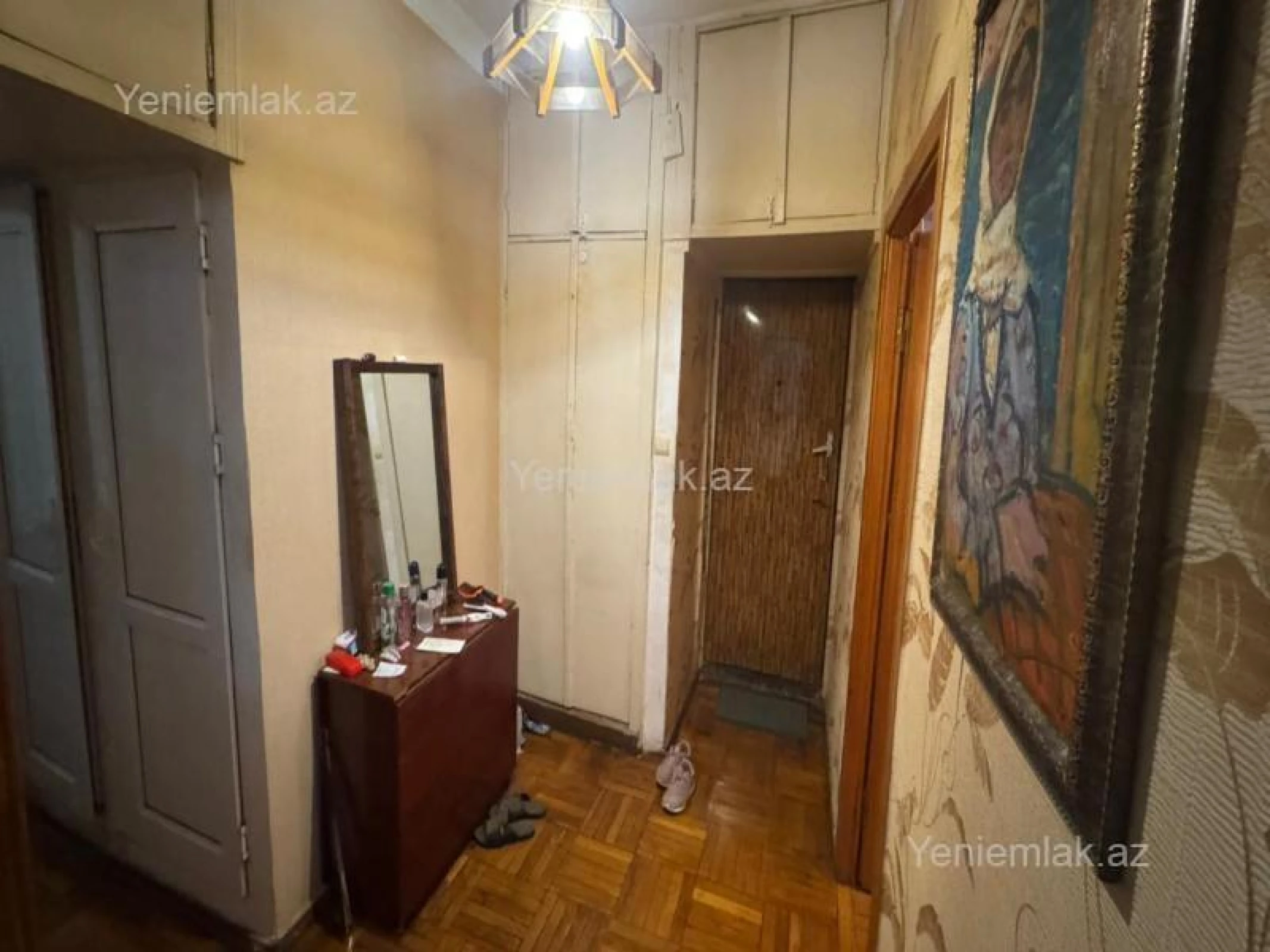 Satılır 3 otaqlı köhnə tikili 85 m²