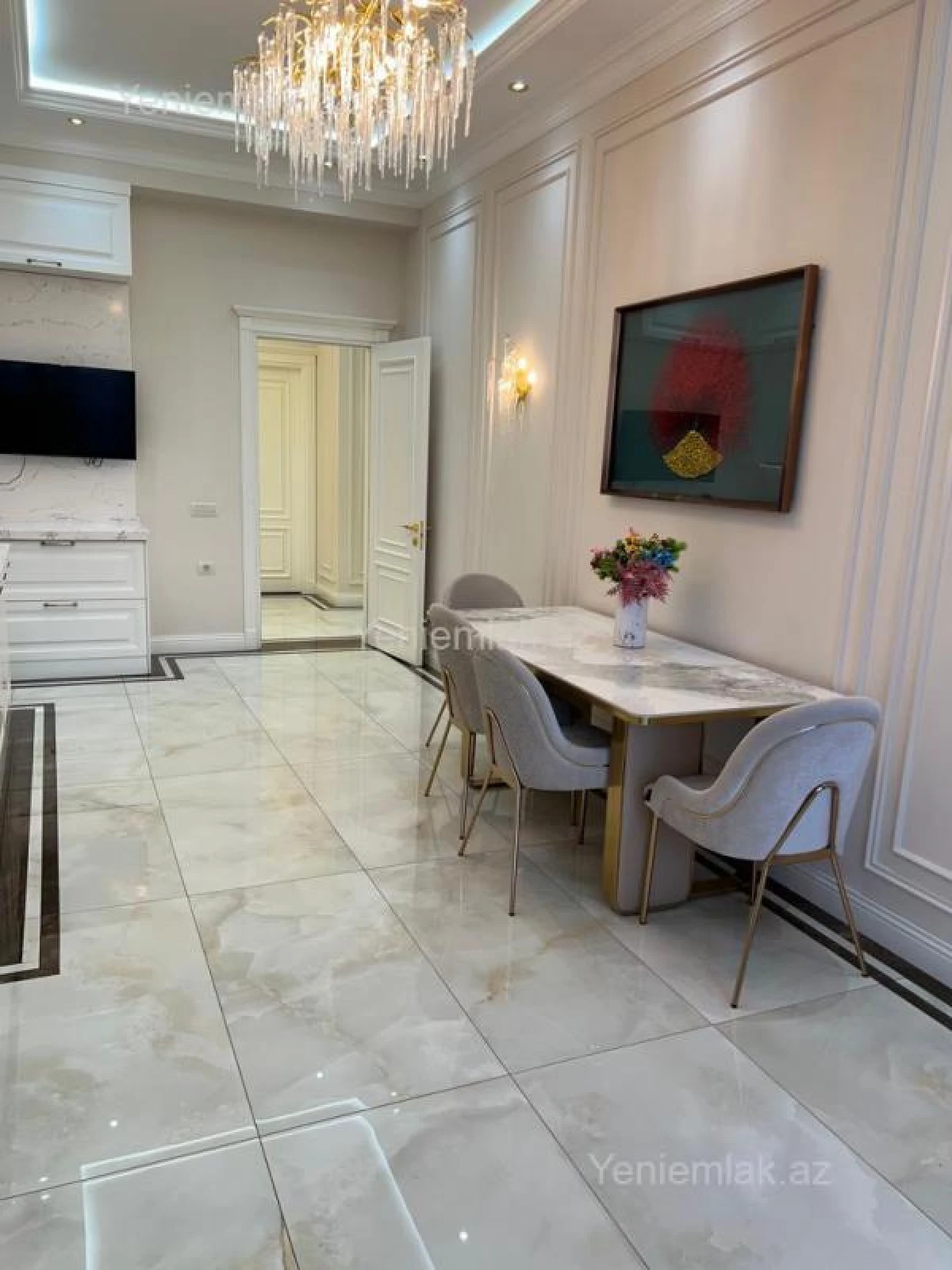 Satılır 4 otaqlı yeni tikili 205 m²