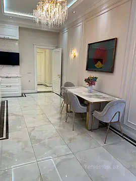 Satılır 4 otaqlı yeni tikili 205 m²