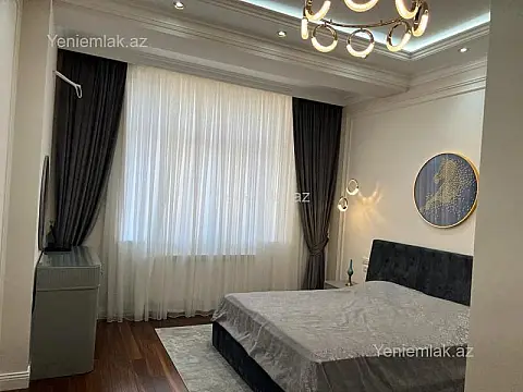 Satılır 4 otaqlı yeni tikili 205 m²