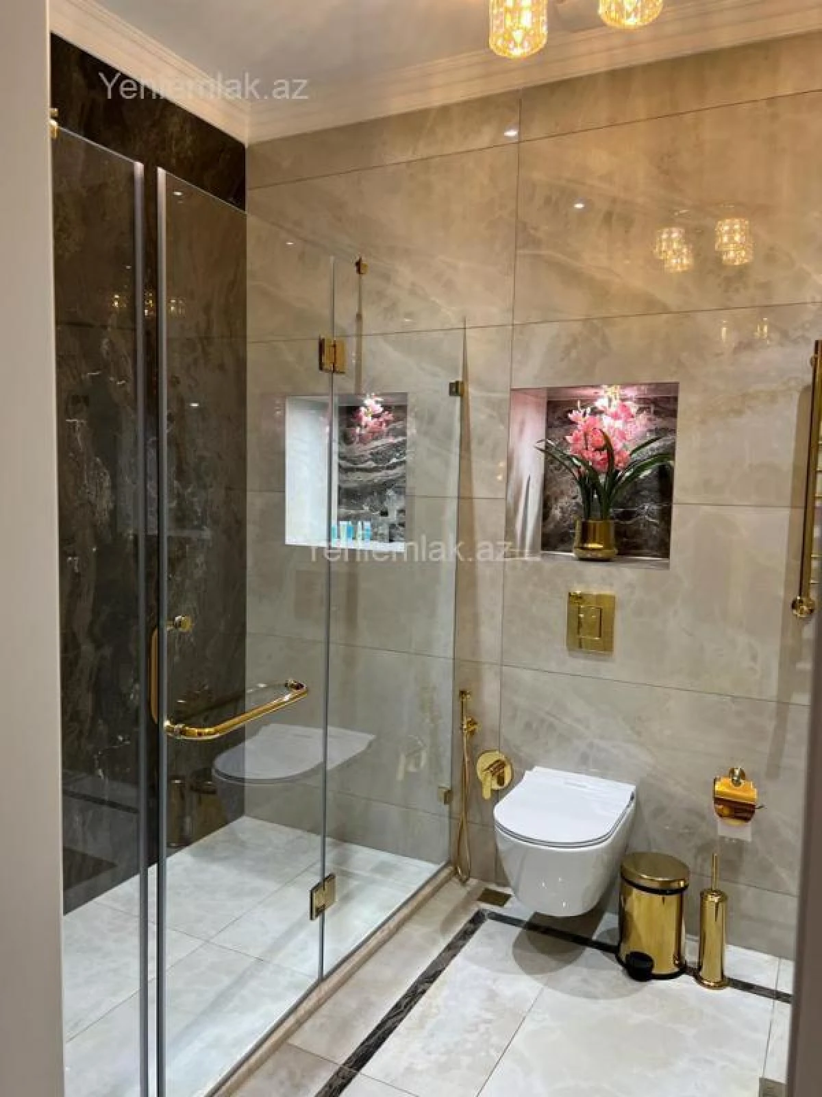 Satılır 4 otaqlı yeni tikili 205 m²