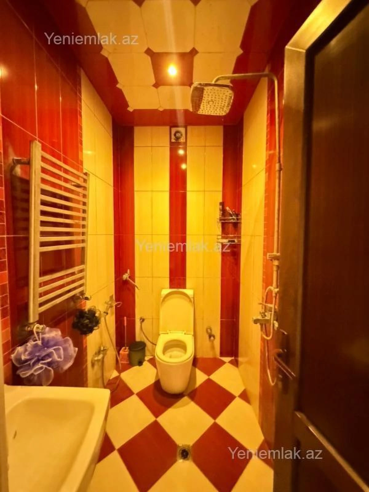 Satılır 7 otaqlı həyət evi 220 m²