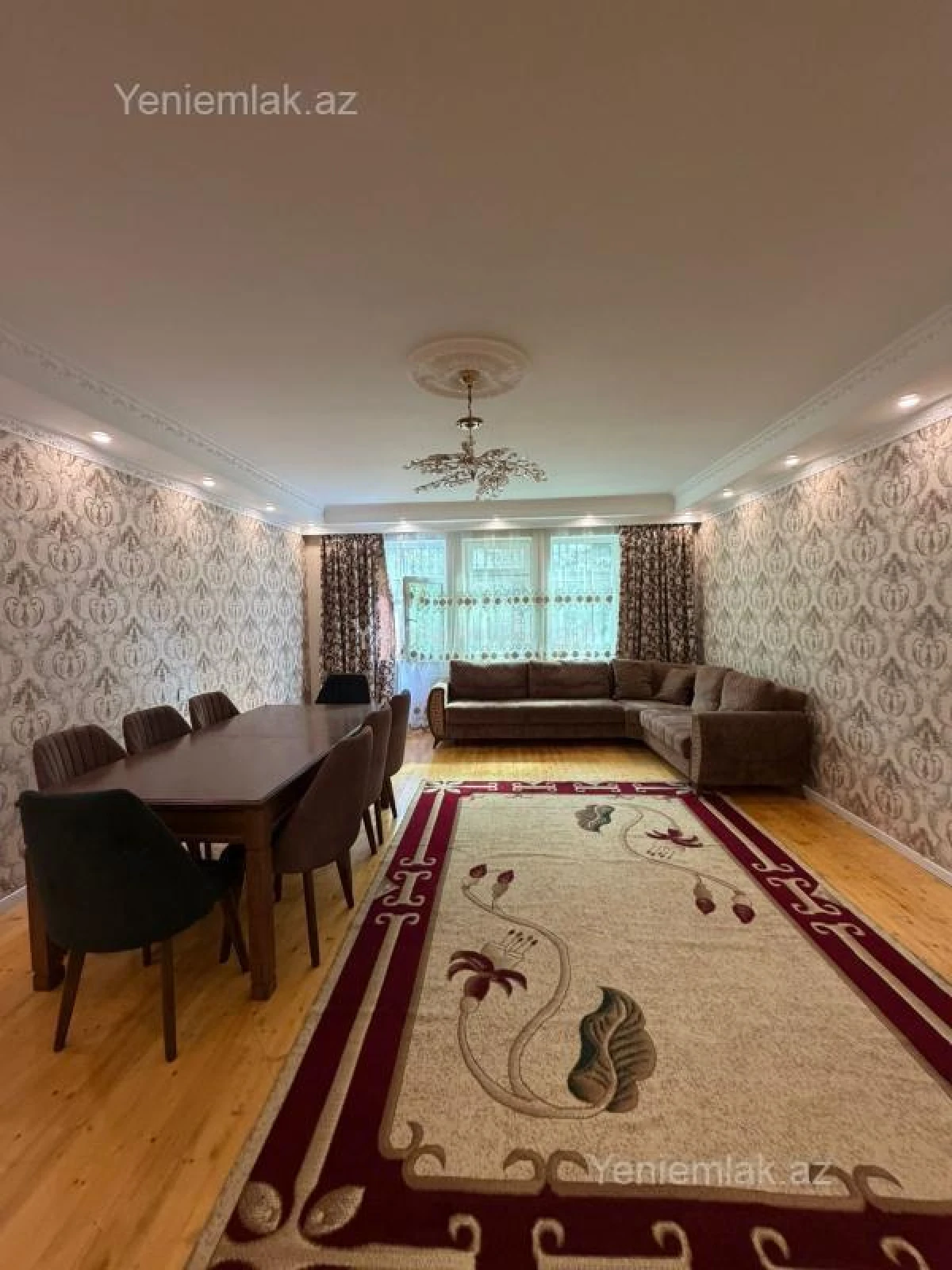 Satılır 7 otaqlı həyət evi 220 m²