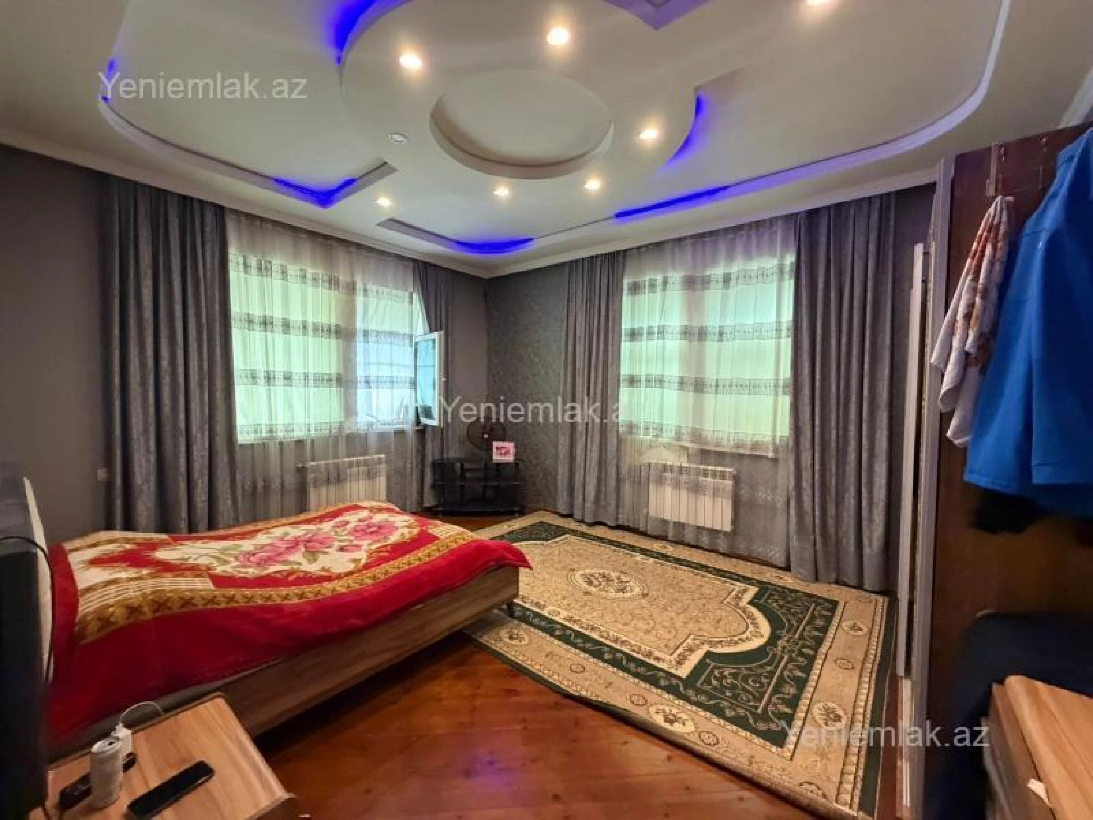 Satılır 7 otaqlı həyət evi 220 m²