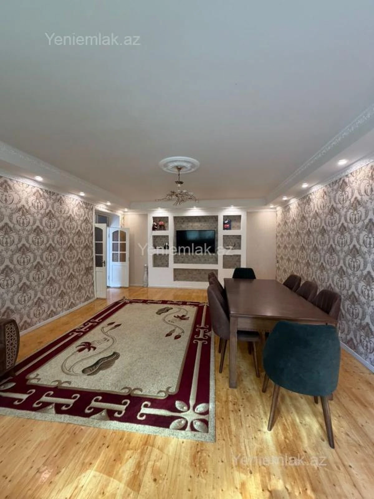 Satılır 7 otaqlı həyət evi 220 m²