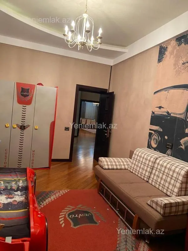 Satılır 3 otaqlı yeni tikili 155 m²