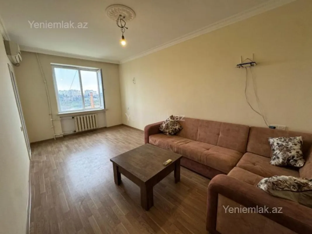 Satılır 3 otaqlı köhnə tikili 55 m²