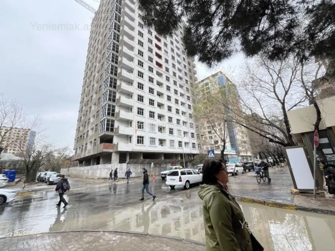 Satılır 1 otaqlı yeni tikili 61 m²