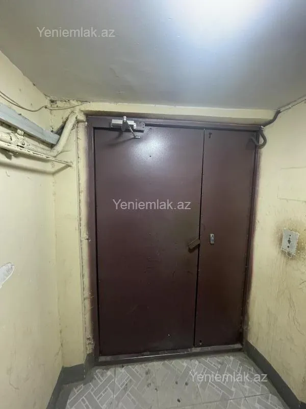 Satılır 3 otaqlı köhnə tikili 72 m²