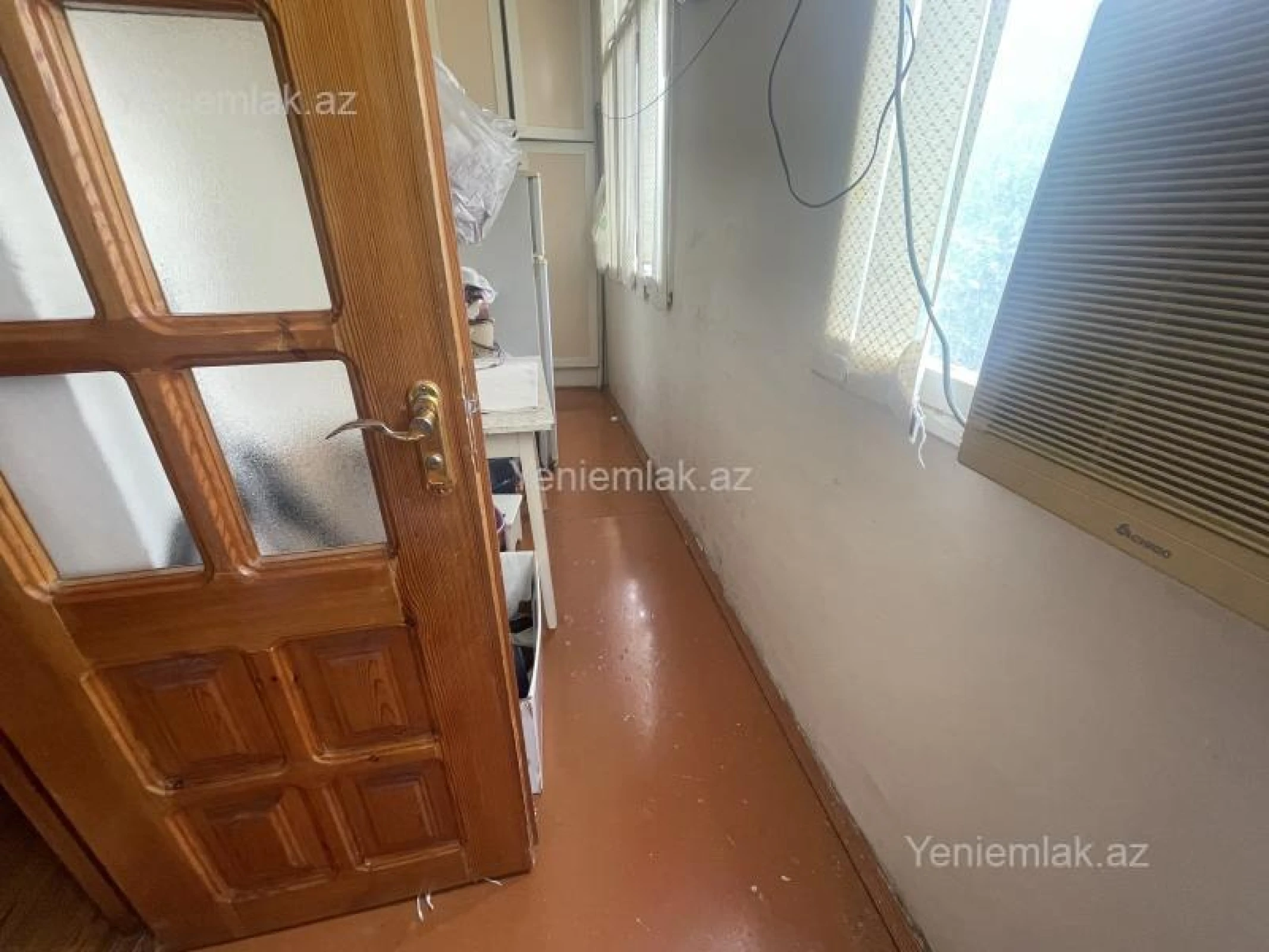 Satılır 3 otaqlı köhnə tikili 72 m²