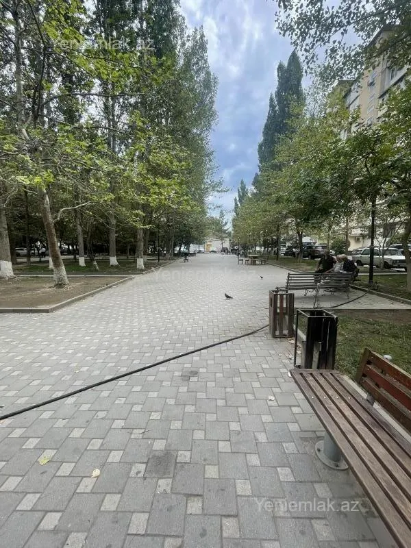 Satılır 3 otaqlı köhnə tikili 72 m²