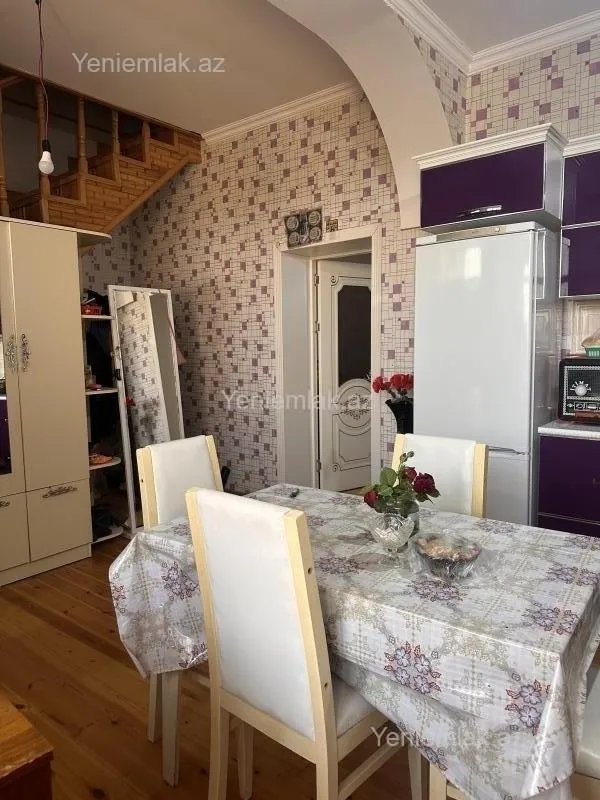 Satılır 4 otaqlı həyət evi 170 m²
