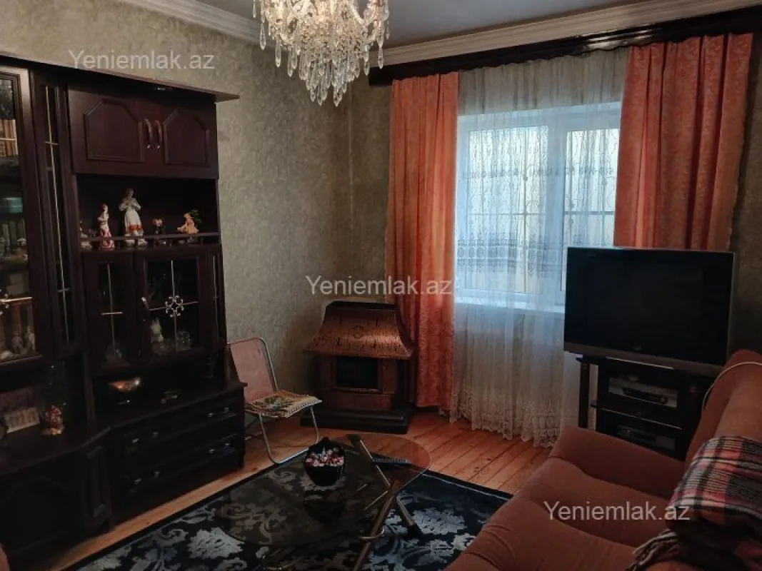 Satılır 5 otaqlı həyət evi 91 m²