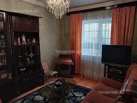 Satılır 5 otaqlı həyət evi 91 m²