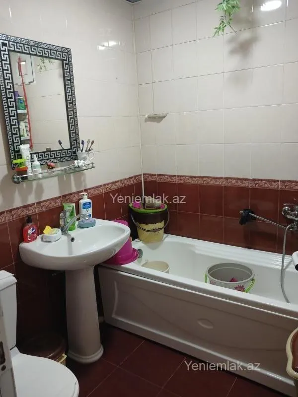 Satılır 5 otaqlı həyət evi 91 m²