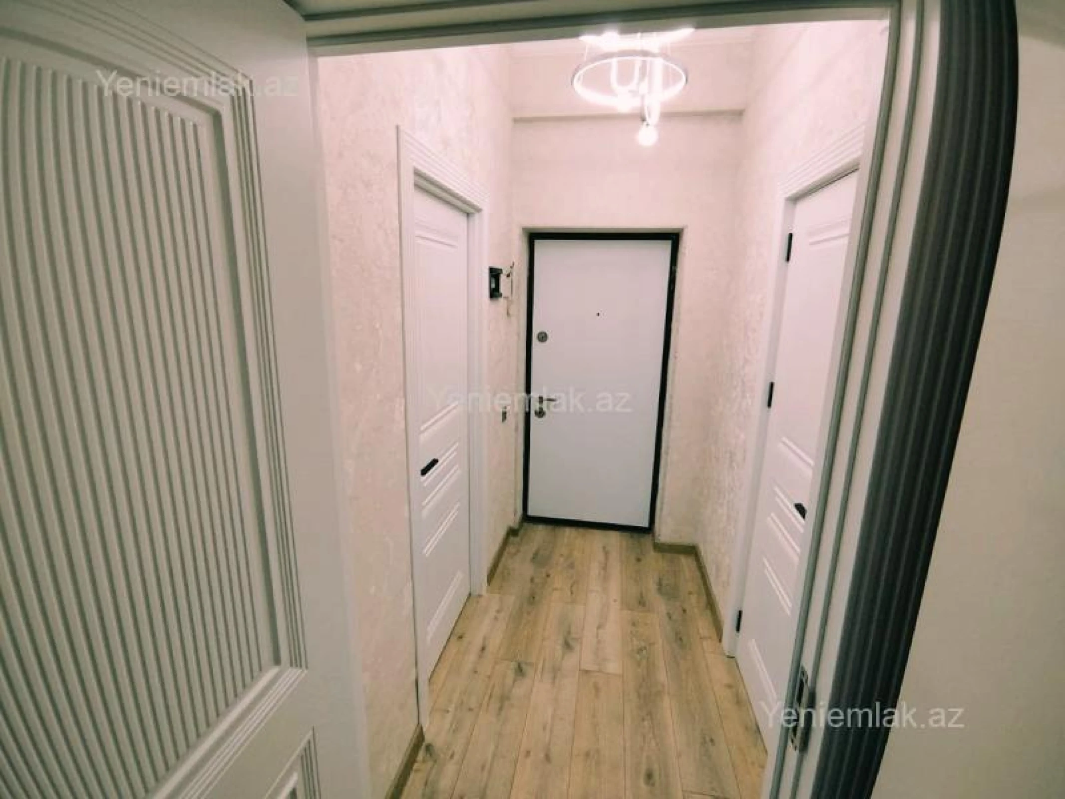 Satılır 3 otaqlı yeni tikili 60 m²