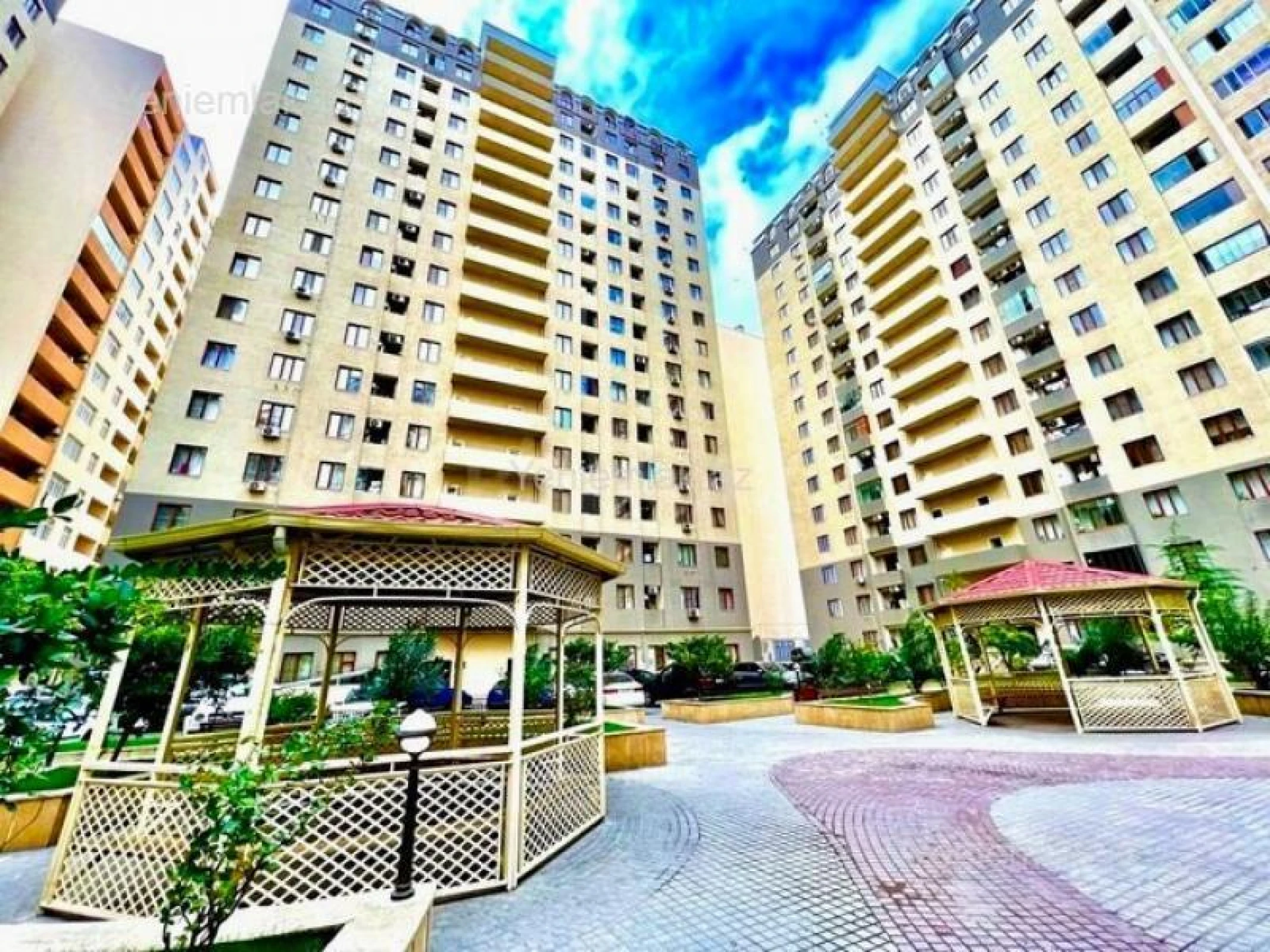 Satılır 3 otaqlı yeni tikili 60 m²