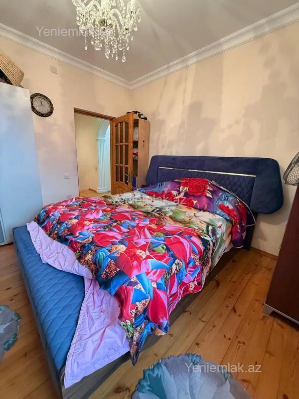 Satılır 5 otaqlı həyət evi 210 m²