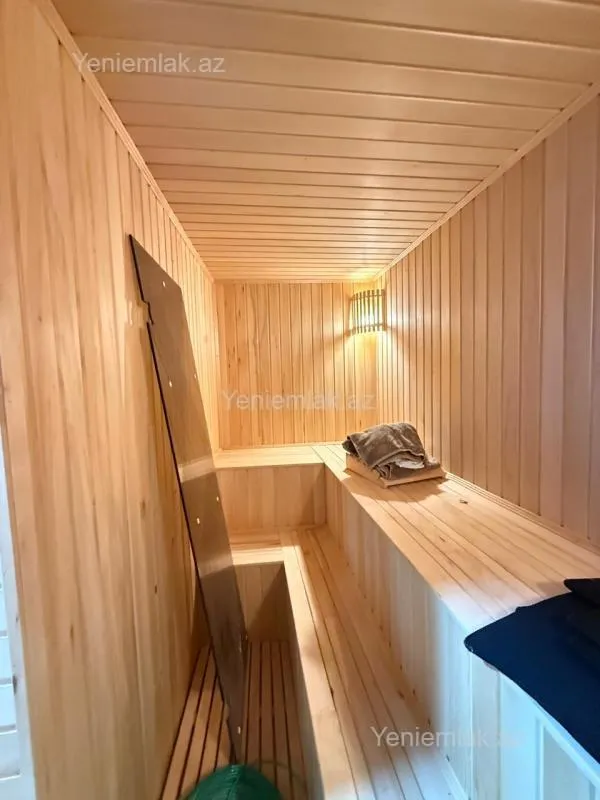 Satılır 5 otaqlı həyət evi 210 m²