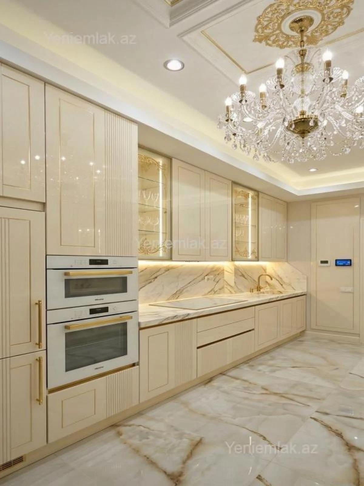 Satılır 3 otaqlı yeni tikili 120 m²