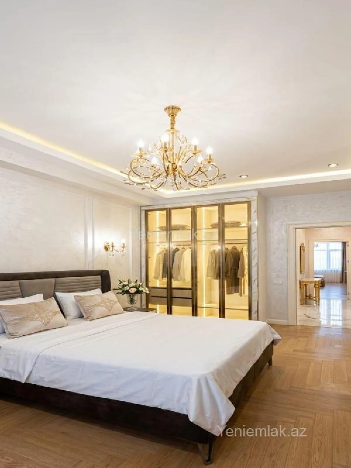 Satılır 3 otaqlı yeni tikili 120 m²