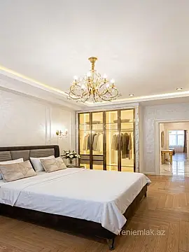 Satılır 3 otaqlı yeni tikili 120 m²