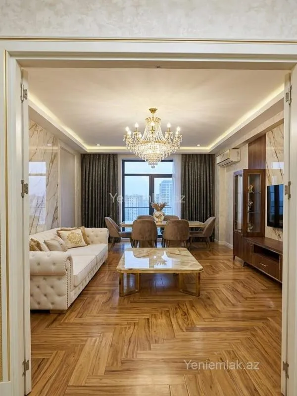 Satılır 3 otaqlı yeni tikili 120 m²
