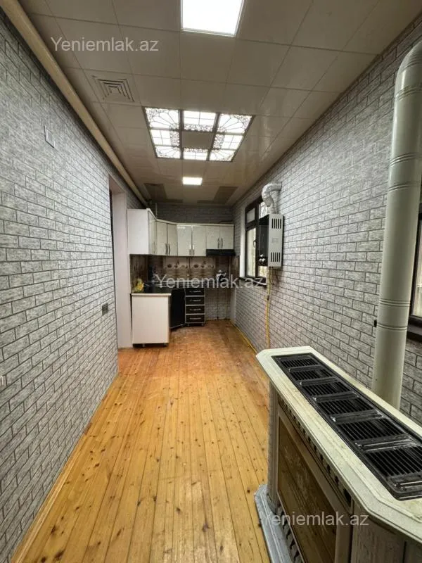 Satılır 3 otaqlı köhnə tikili 55 m²