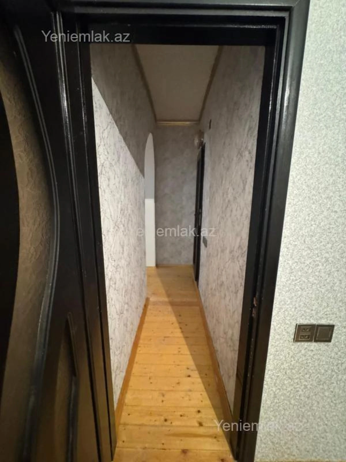 Satılır 3 otaqlı köhnə tikili 55 m²