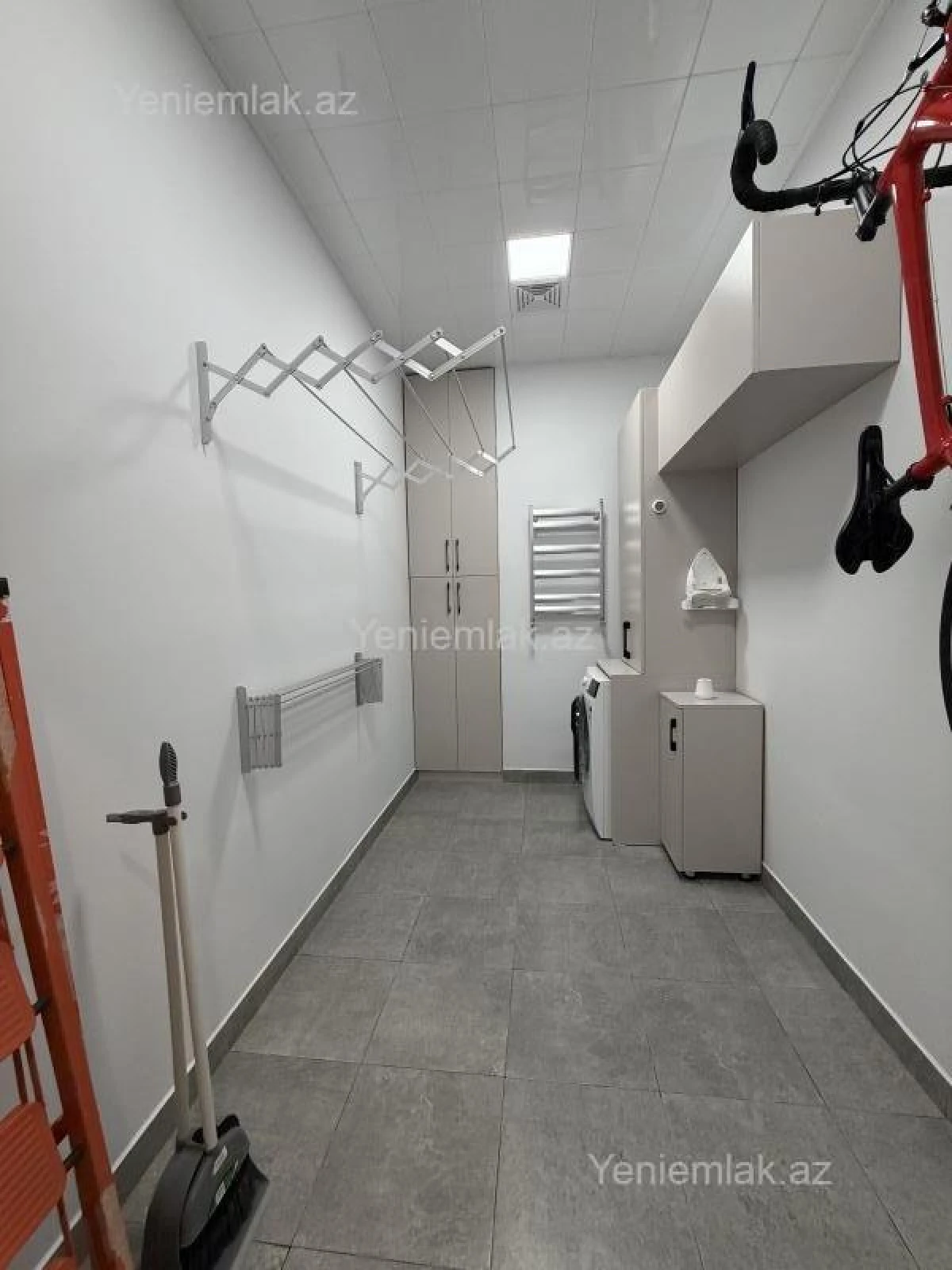 Satılır 4 otaqlı yeni tikili 135 m²