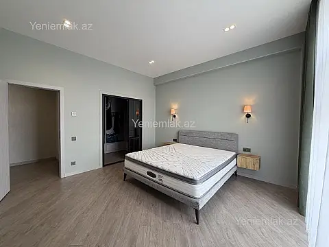 Satılır 4 otaqlı yeni tikili 135 m²